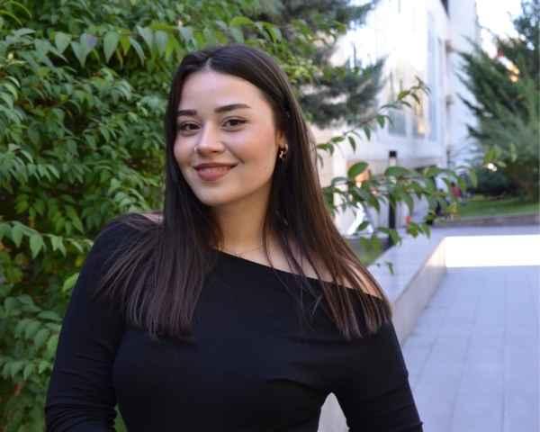 Türkü Yaren Temür